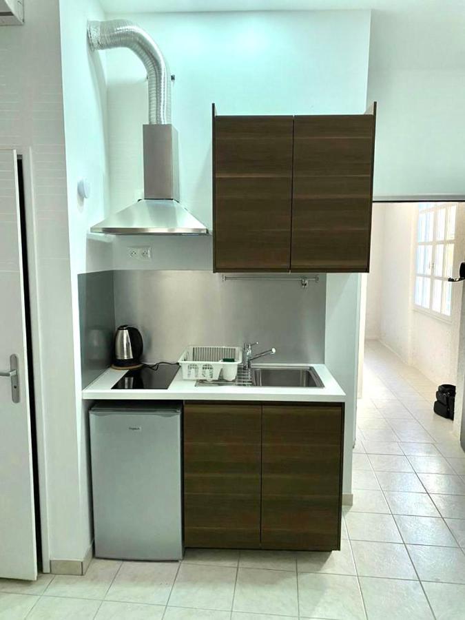Five Stars S10 Aparthotel Марсилия Екстериор снимка